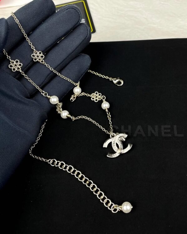 CC Necklace 0017