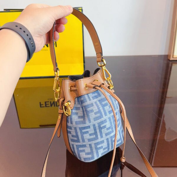 Fendi Mon Tresor - BLUE