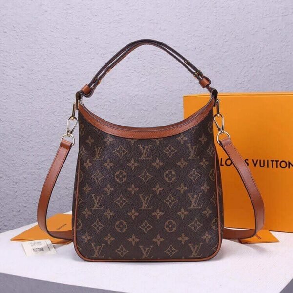 280C642C-1A72-503B-A04D-328A2204943A.jpg Louis Vuitton Hobo Dauphine PM Handbag M45194