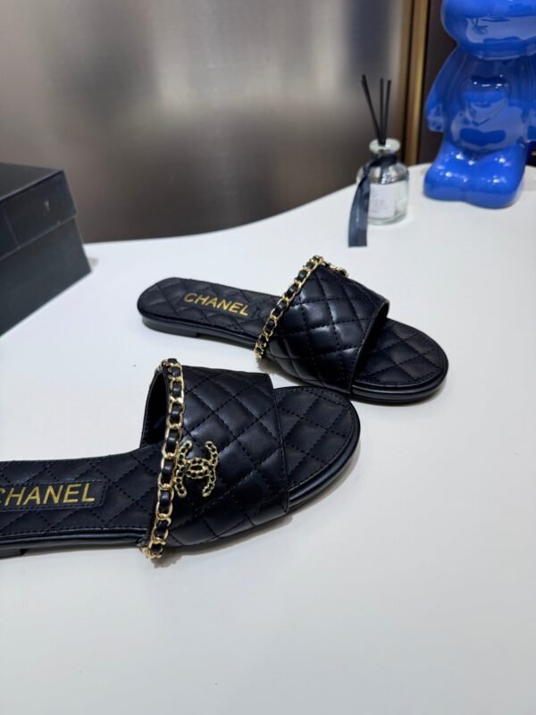 Chanel Women's Logo 25ss CC Sandal