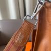 291DEAAB-2098-83B9-953A-2ECAA04248B3.jpg Evelyne 25 bag