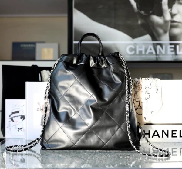 Chanel Large CHANEL 22 Backpack Black For Women, Women&rsquo;s Bags 19.9in/51cm AS3313 B08037 NH627