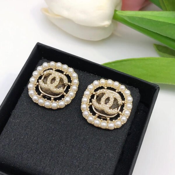 2A708830-AE09-8513-BDF7-6C2D30FEC1F5.jpg cc Earrings