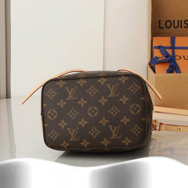 Louis Vuitton N&eacute;ono&eacute; BB M46581