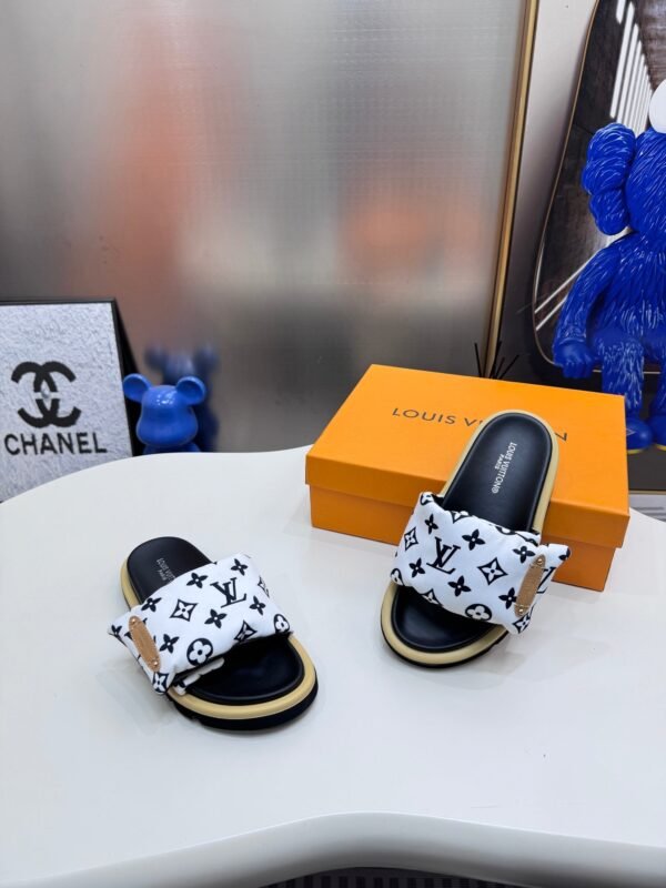 Louis Vuitton Women's Pool Pillow Comfort Sandal