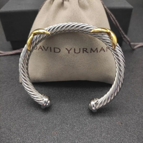 2DCF4F9F-0EFD-C4DB-E465-A6B08F16909C.jpg X Classic Cable Station Bracelet Sterling Silver with 14K Yellow Gold, 7mm