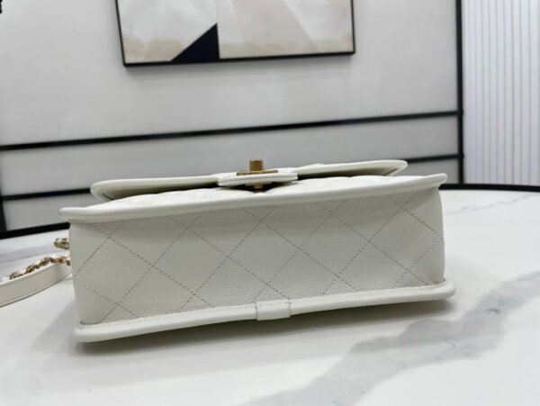 Chanel AS3653 22K Bag White For Women, Women&rsquo;s Bags 9.8in/25cm
