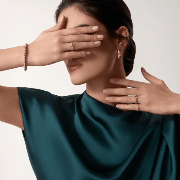 2FF3FBAA-B4C2-35E2-3225-25ED91D08BD3-1.png LOVE RING, SMALL MODEL