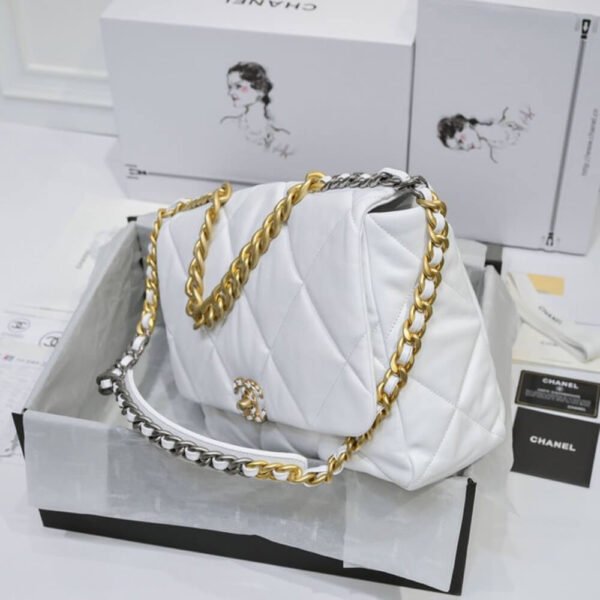 Chanel 19 Maxi Handbag AS1162