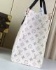 Louis Vuitton OnTheGo MM M46912