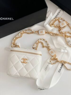 Chanel Small Vanity With Chain White For Women, Women&rsquo;s Bags 4.3in/11cm