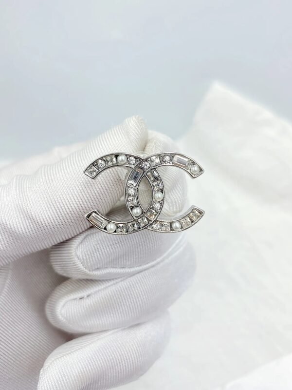 3210D80A-7113-2A4F-1631-0D179D1F503A.jpg cc Earrings