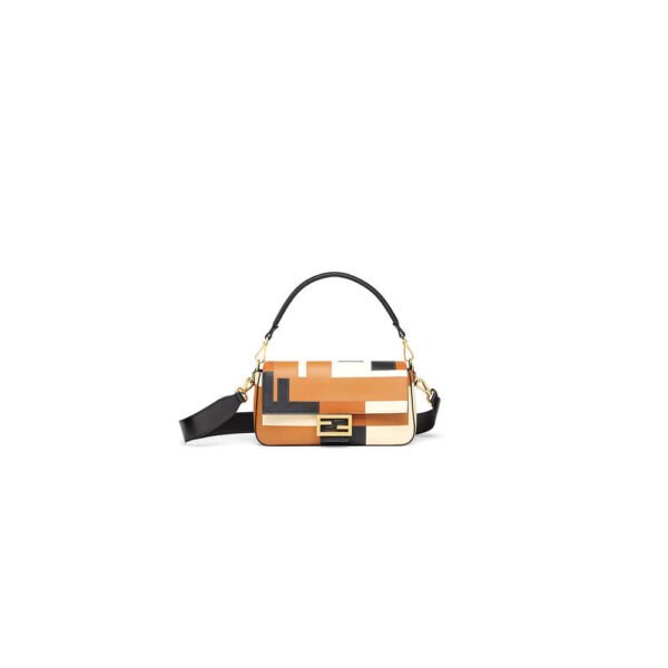 3338FCC5-E230-FB1C-820B-551A1B383632.jpg Fendi Baguette(high-end grade)
