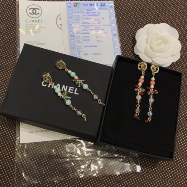 34403E84-3011-A120-5A1F-35342843EE25.jpg cc Earrings
