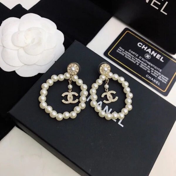 3531A4A4-EEC4-84D7-2C9B-57820E94C6B6.jpg cc Earrings