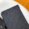 35A6927F-DCD7-229E-0B04-0A32AB757FDB.jpg Louis Vuitton Loop Hobo M46725