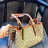 36B6F3E9-3992-B1B2-0E47-5FC077877934.jpg GUCCI GG Emblem medium tote bag