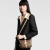 37C4ADC5-5673-B0D1-AF66-E91E65F37EC6.jpg Louis Vuitton M46740 Saumur BB