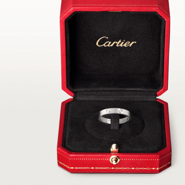LOVE WEDDING BAND