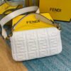 390B74AB-2CF8-1785-8021-B3407D209582.jpg Fendi Baguette