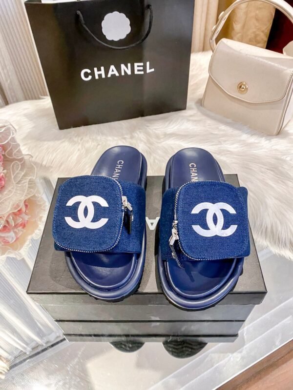 Chanel Women's Logo 25ss CC Sandal