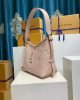 Louis Vuitton M47082 CarryAll PM