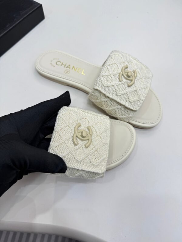 Chanel Women's Logo 25ss CC Sandal