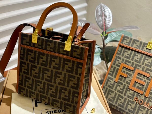 Fendi Sunshine Medium