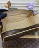 3CA09B61-6646-9F7B-84A9-89AD5332FDF9.jpg Louis Vuitton Dopp Kit Toilet Pouch M44494
