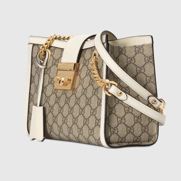 3DBD8F0A-7FB3-10F6-960F-8B072B1D38C3.jpg PADLOCK SMALL SHOULDER BAG