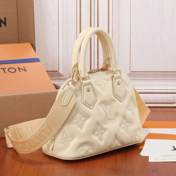 Louis Vuitton Alma BB M59821