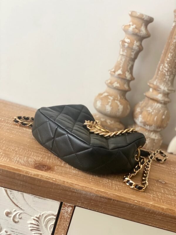 Chanel Small Hobo Bag Gold Hardware Black For Women, Women&rsquo;s Handbags, Shoulder Bags 7.5in/19cm