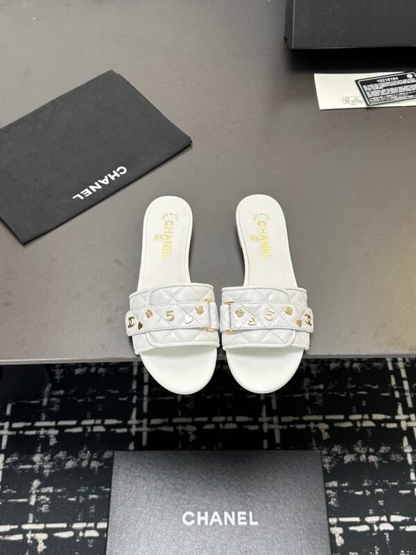 Chanel Women's Logo 25ss CC Sandal