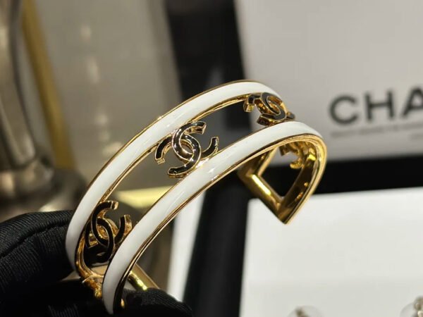 CC Bracelet 0021