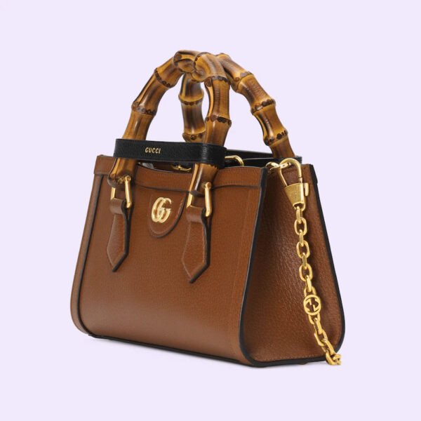 46055024-BAA7-A068-3231-DC2038479013_4a3e6381-208e-4b25-87e7-f7ba5957c50b.jpg DIANA SMALL SHOULDER BAG