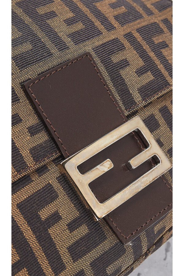 4C0F264D-4C15-BD21-8EF4-8A18155EBE1D.jpg Fendi Mama Baguette Shoulder Bag