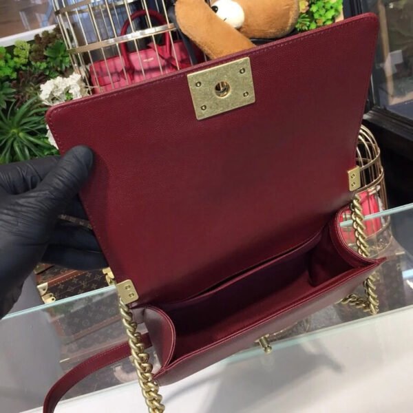 Chanel Boy Handbag Gold Toned Hardware Burgundy For Women, Women&rsquo;s Bags, Shoulder And Crossbody Bags 9.8in/25cm A67086