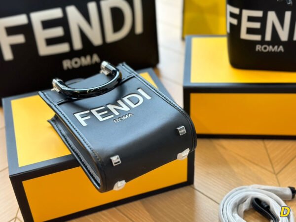 Fendi Mini Sunshine Shopper