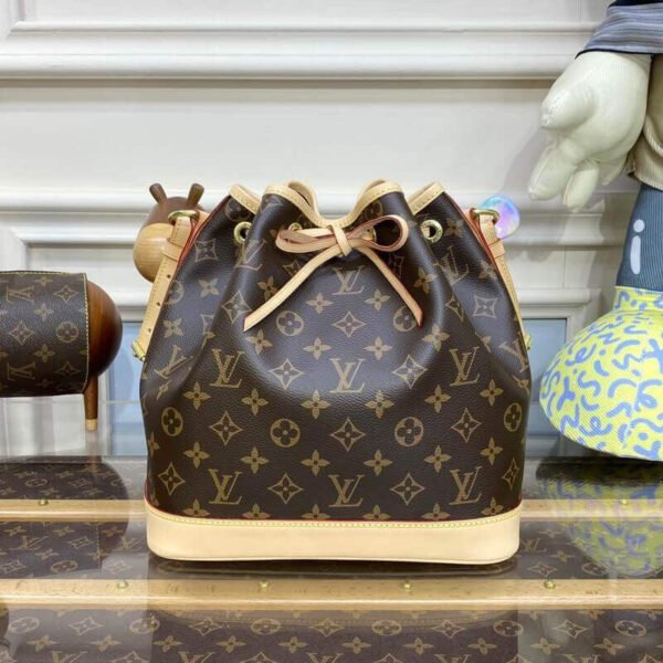 Louis Vuitton Petit No&eacute; M46984