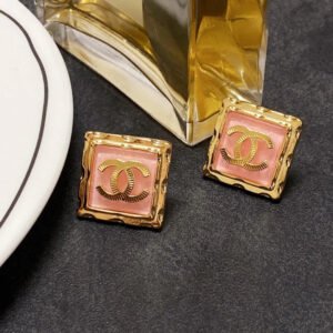 5135F38A-8DB1-C9A3-418F-290DB0BC83AA.jpg cc Earrings