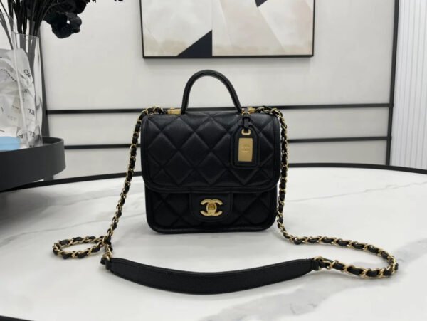 Chanel 22K Flap Bag Black For Women, Women&rsquo;s Bags 8.1in/20.5cm