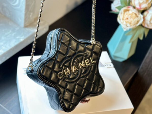 Leather handbag - Gold