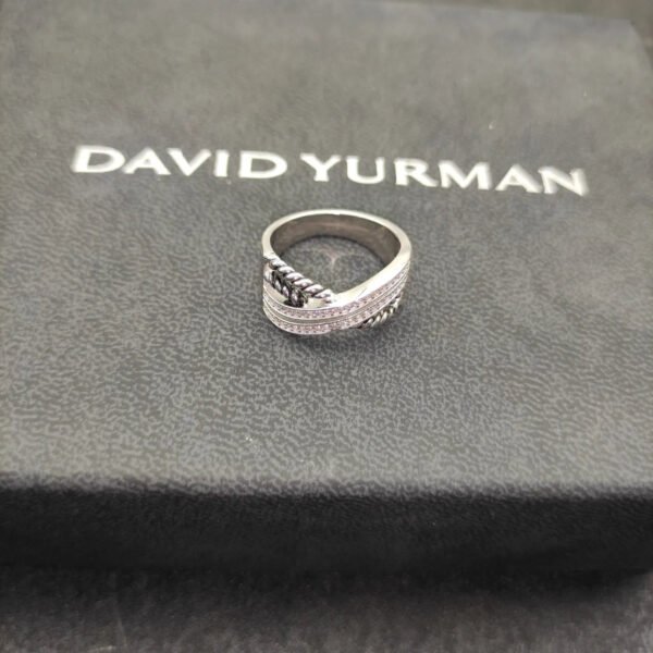 524477AA-0AF7-132A-28F1-F0D04C831281.jpg David Yurman Diamond Crossover Ring - US 6