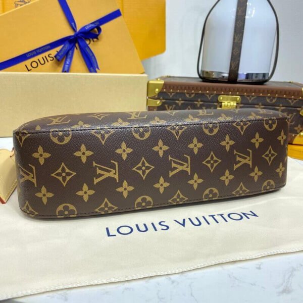 Louis Vuitton Slouchy PM M11952