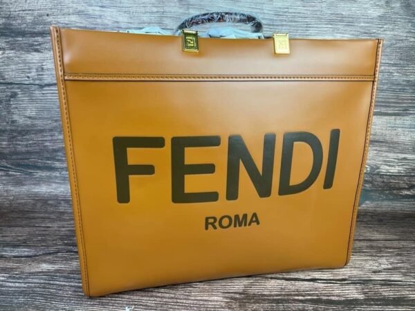 536DC86C-E6EA-367C-29A5-8E1D81D7035D.jpg Fendi Sunshine shopper Large Bag - Large