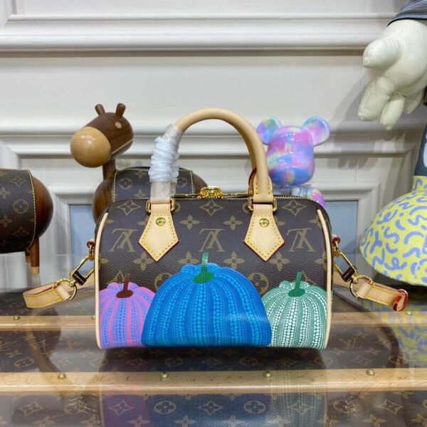 575DE867-E8E9-2281-4DBF-925107A0B7F4.jpg Louis Vuitton LV x YK Speedy Bandoulière 20 M46469