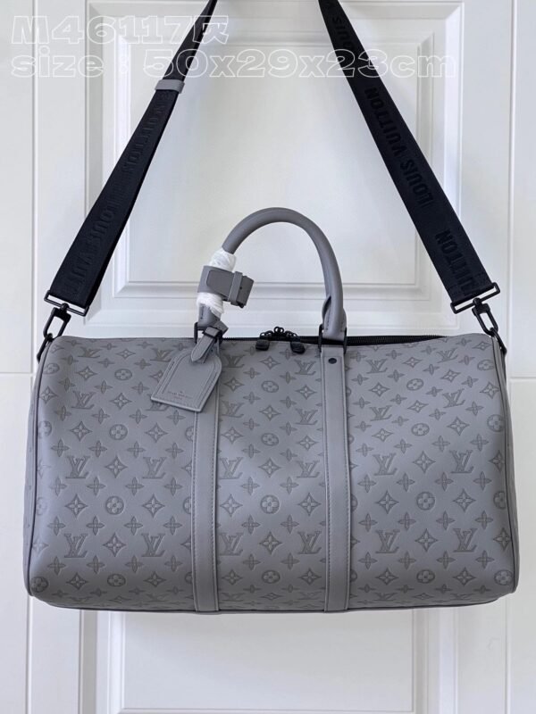 587138A6-5CDC-5B2E-B95E-53773028BB65.jpg Louis Vuitton M46117 Keepall Bandoulière 50