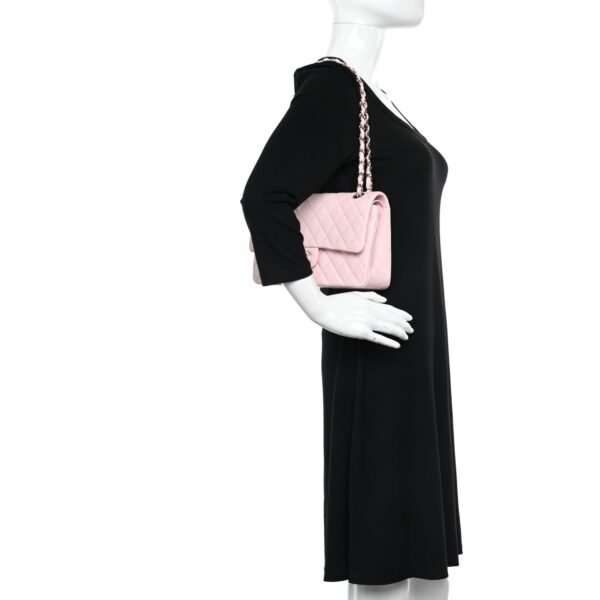 58BFAE52-4AB7-DD31-5446-4E85ADC9DB1B.jpg Caviar Quilted Medium Double Flap Light Pink