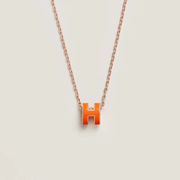 5931F537-D23E-2001-DA95-C5883563AE55.jpg Mini Pop H pendant - Orange Soie