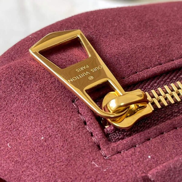 5A270A88-415D-F350-B7A6-2DA19C847865.jpg Louis Vuitton M46197 CarryAll MM